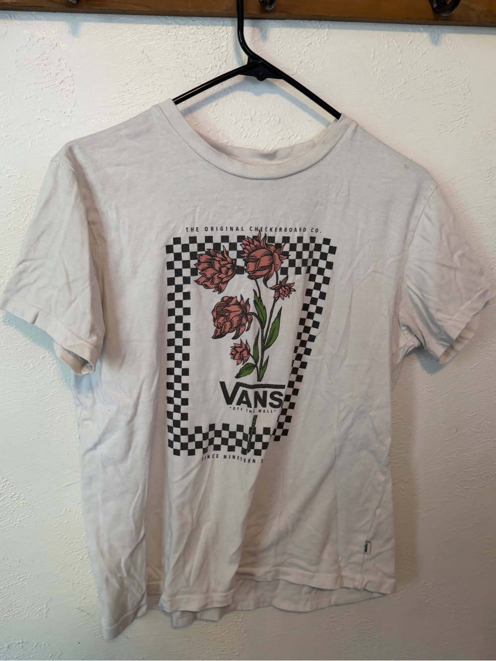 Vans White Graphic Checkerboard and Floral T-Shirt Bundle of 2